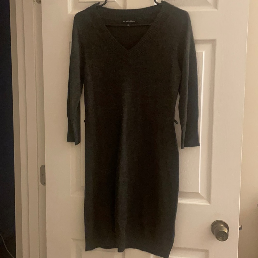 Grey V-neck sweater dress, size L